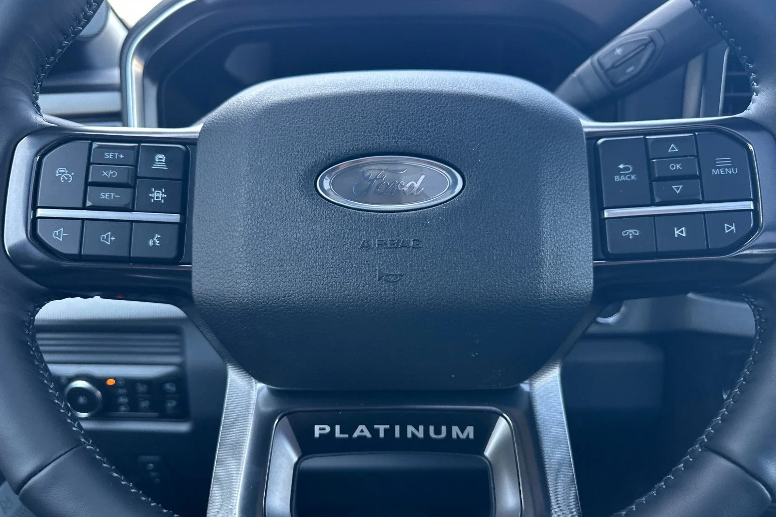 New 2026 Star White Metallic Tri-Coat Ford F-350® Platinum® image 19