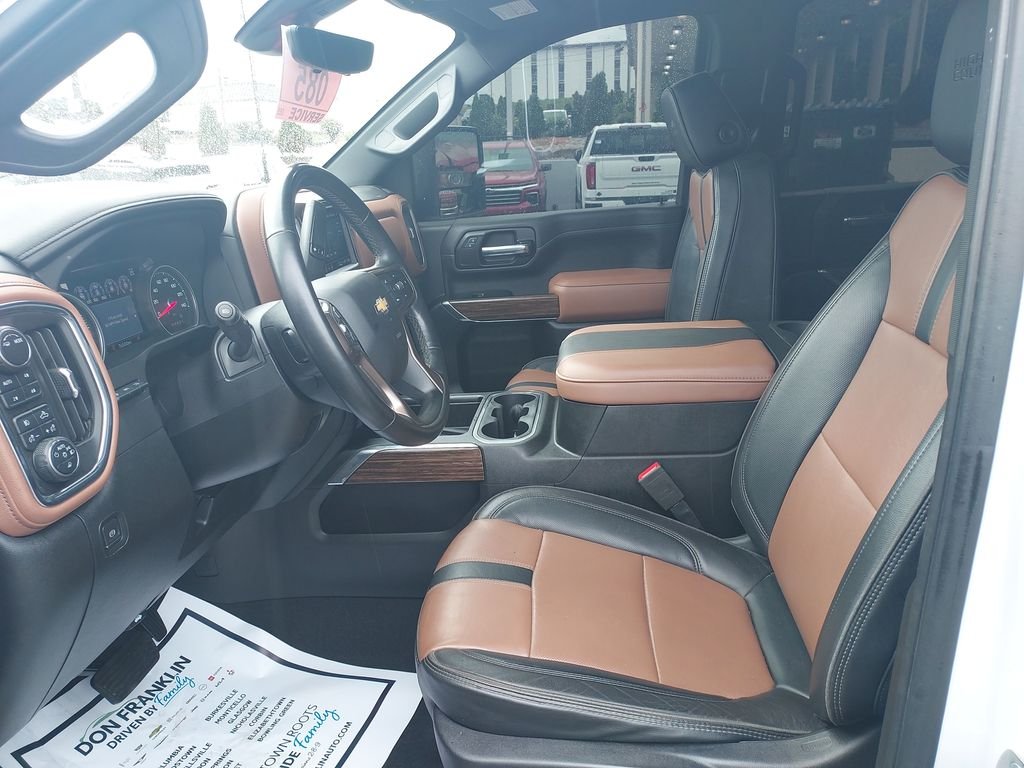 Used 2023 Beige Chevrolet High Country image 12
