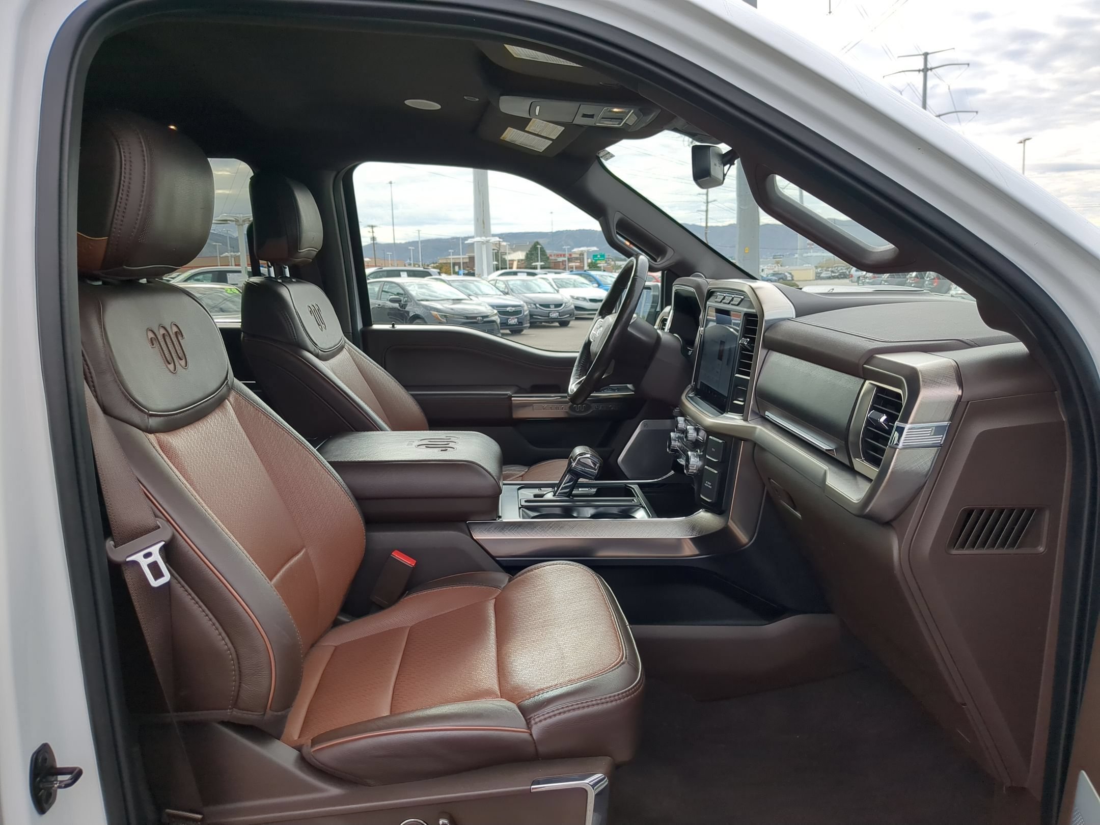 Used 2023 Brown Ford King Ranch image 31