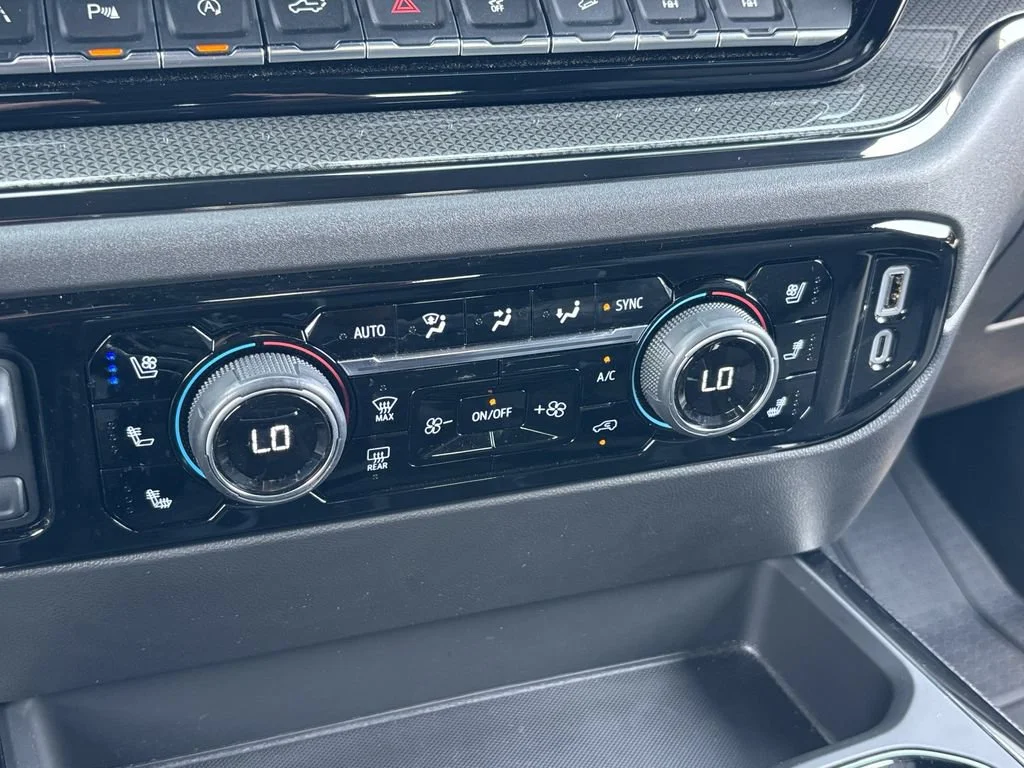 Used 2025 Black Chevrolet ZR2 image 34