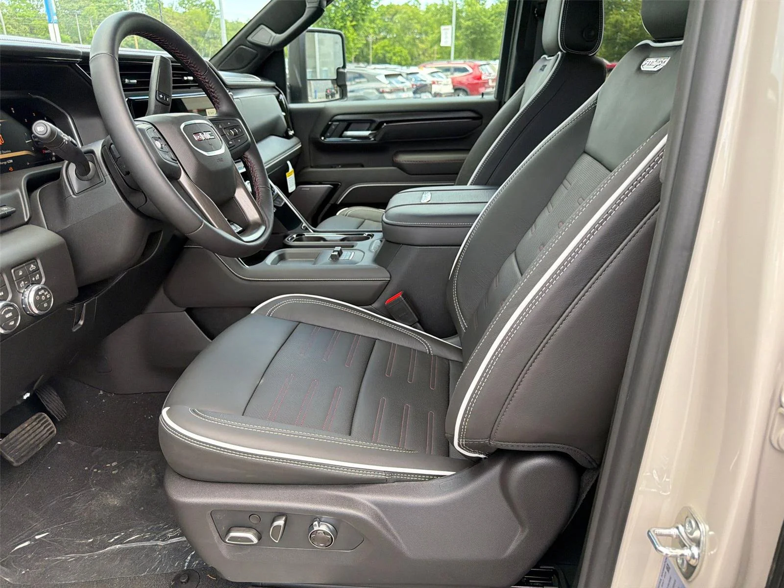 2026 GMC Sierra 2500HD AT4X - Photo 16