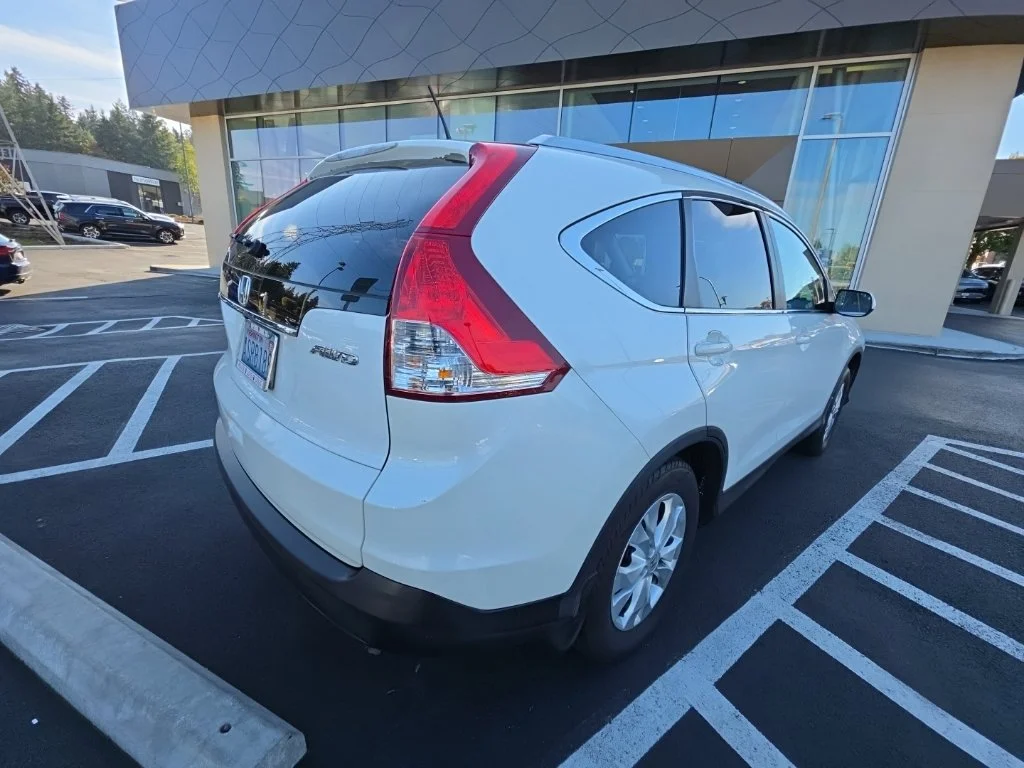 Used 2014 White Diamond Pearl Honda EX-L image 3