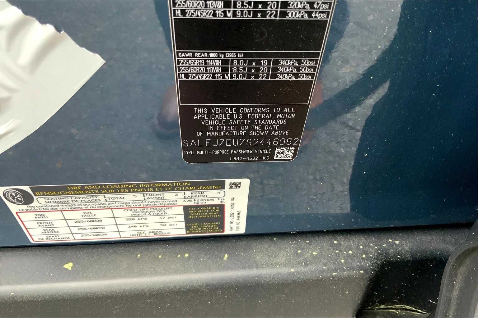 2025 Land Rover Defender S - Photo 10