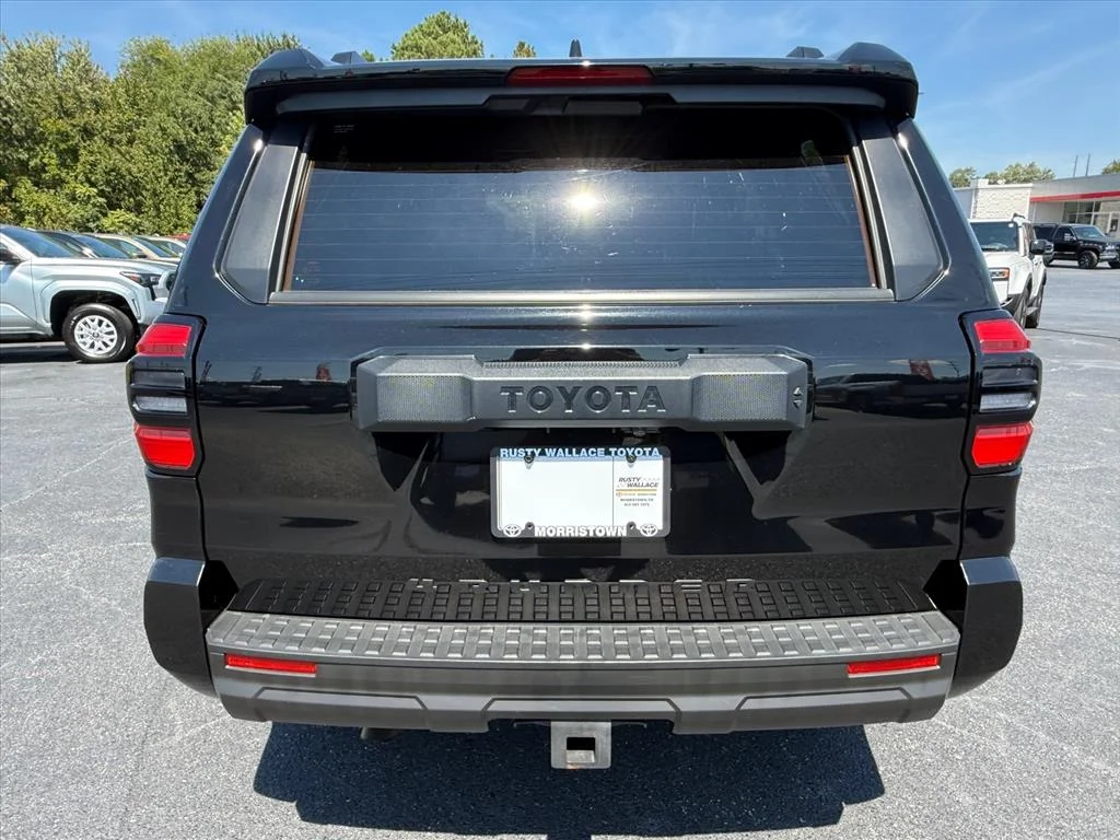 Used 2025 Black 202 Toyota SR5 image 6
