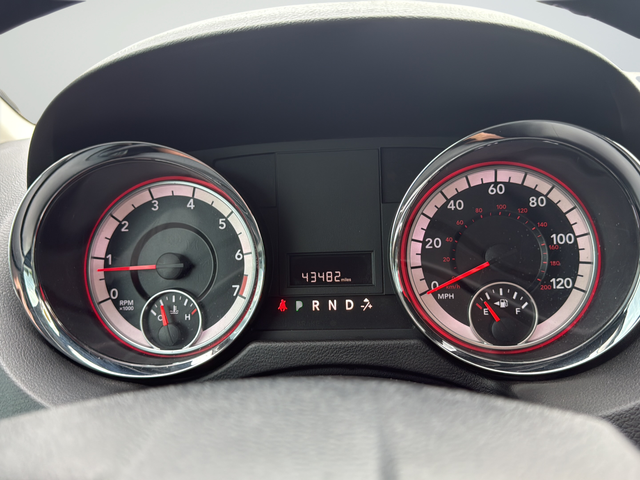 Used 2019 Gray Dodge SE image 23