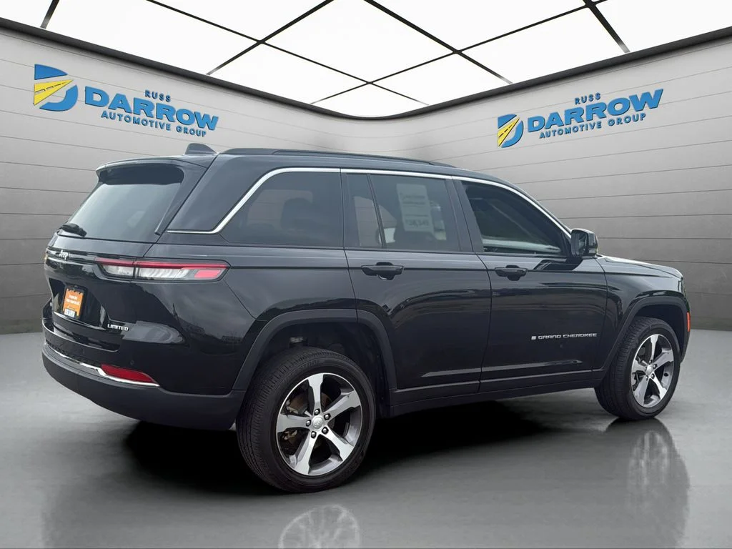 Certified Used 2025 Black Jeep Limited image 5