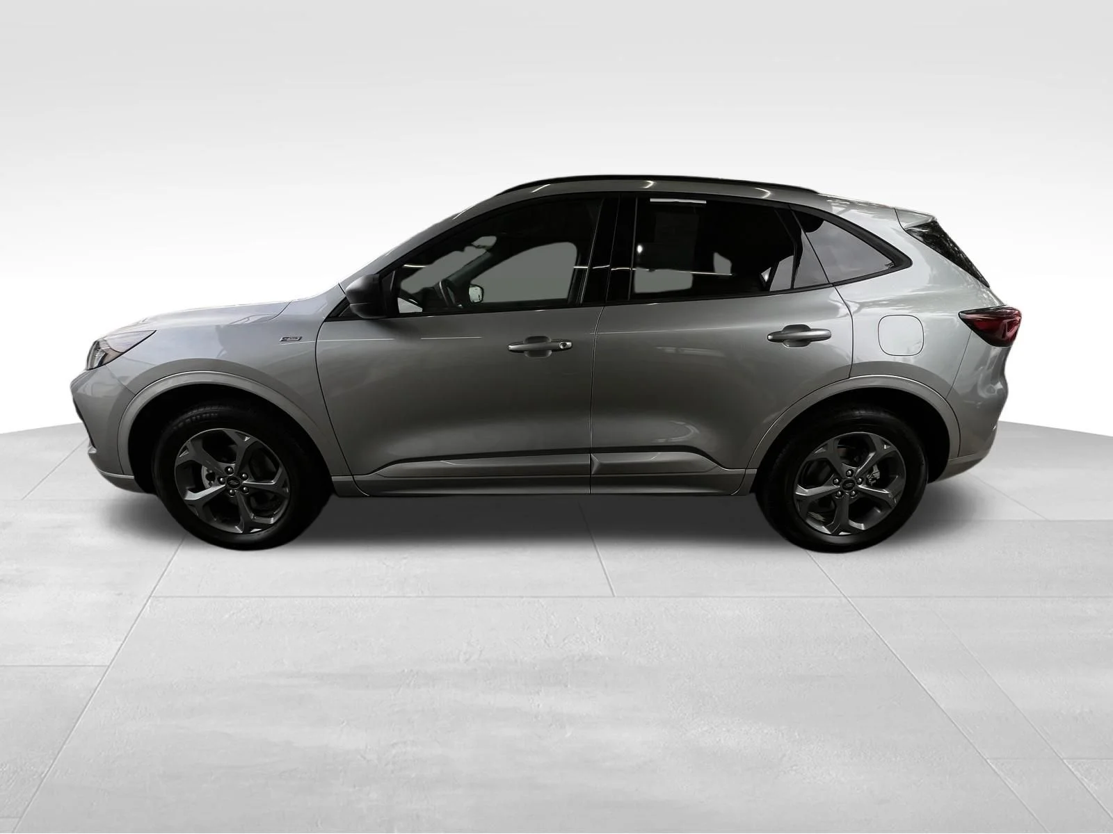 Used 2024 Silver Ford ST-Line image 12