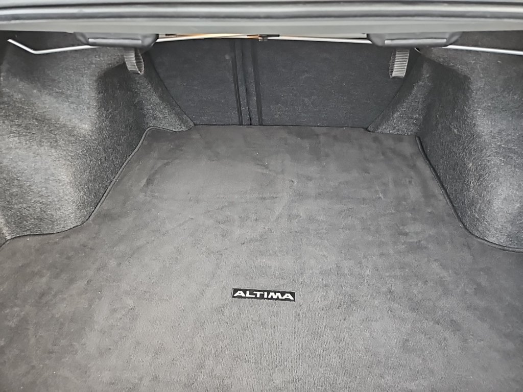 2024 Nissan Altima SV - Photo 23