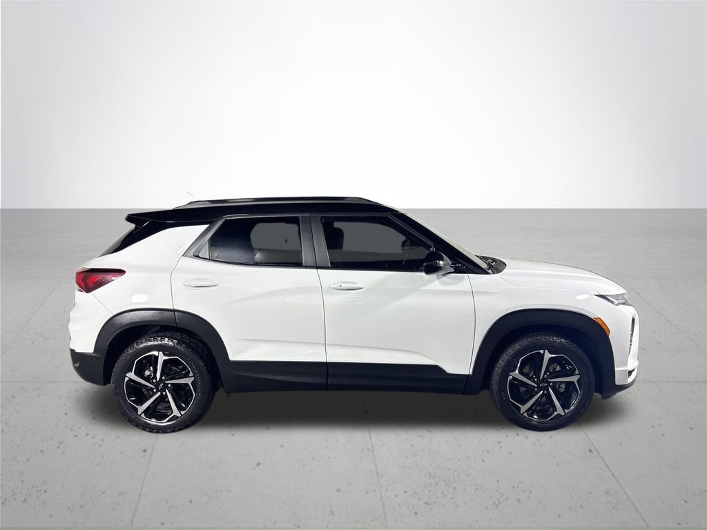 Used 2021 White Chevrolet RS image 5