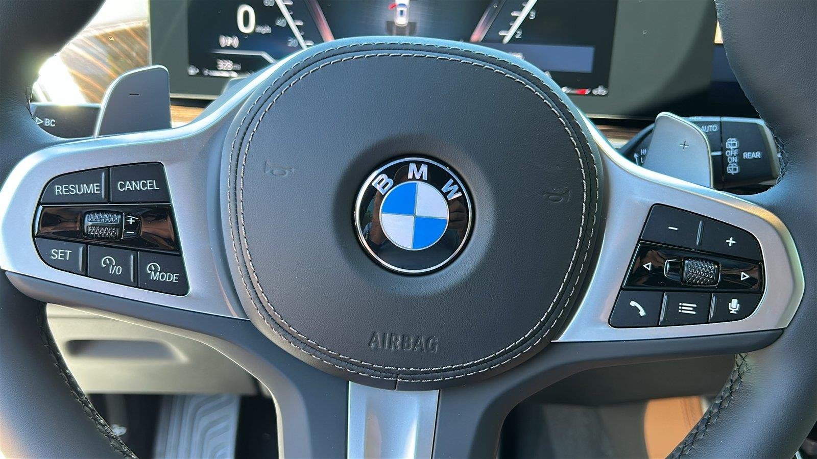 New 2026 Alpine White BMW xDrive40i image 12