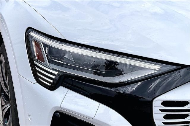 Used 2024 White Audi Prestige image 31