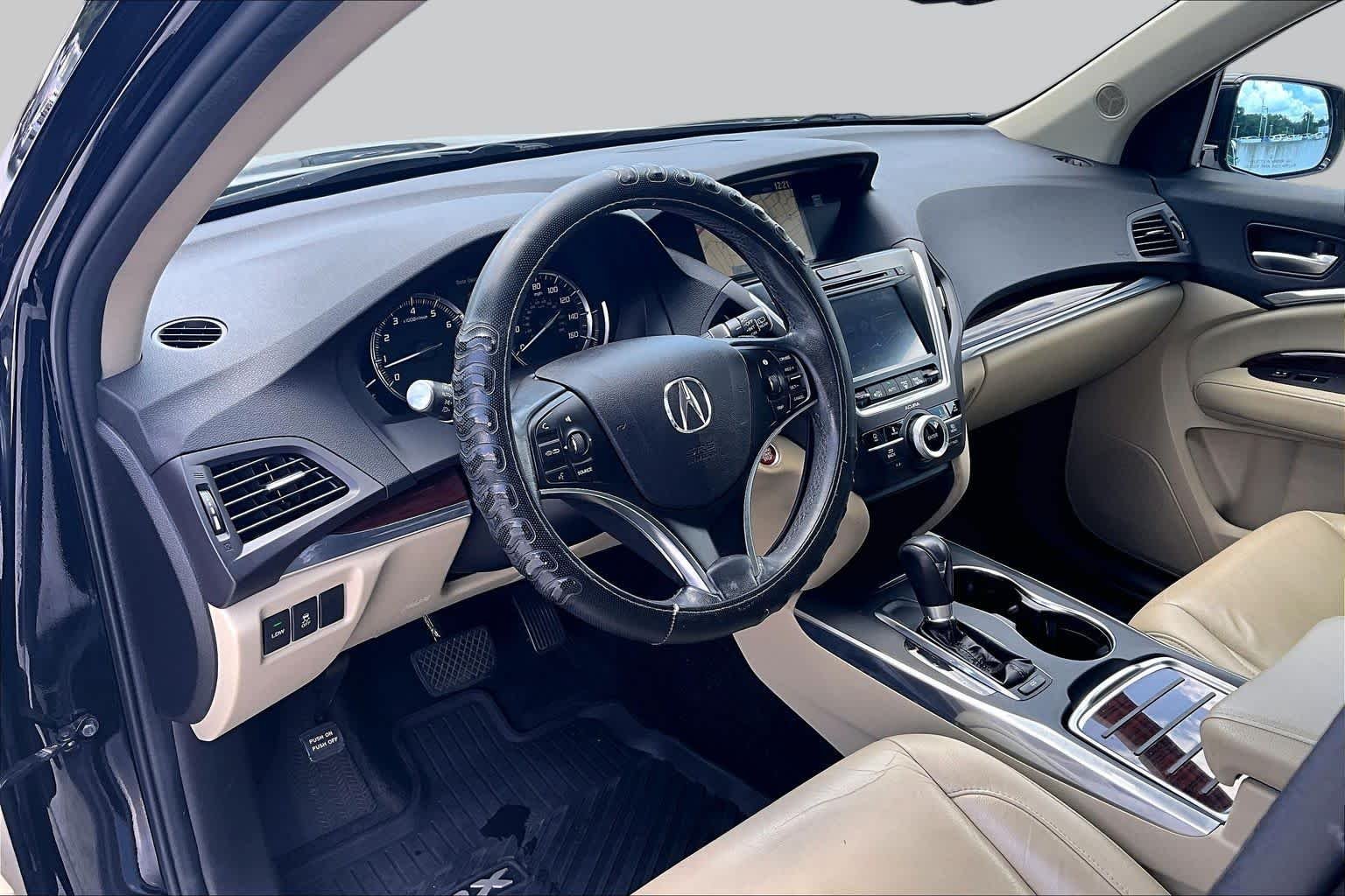 Used 2015 Crystal Black Pearl Acura Tech Pkg image 17