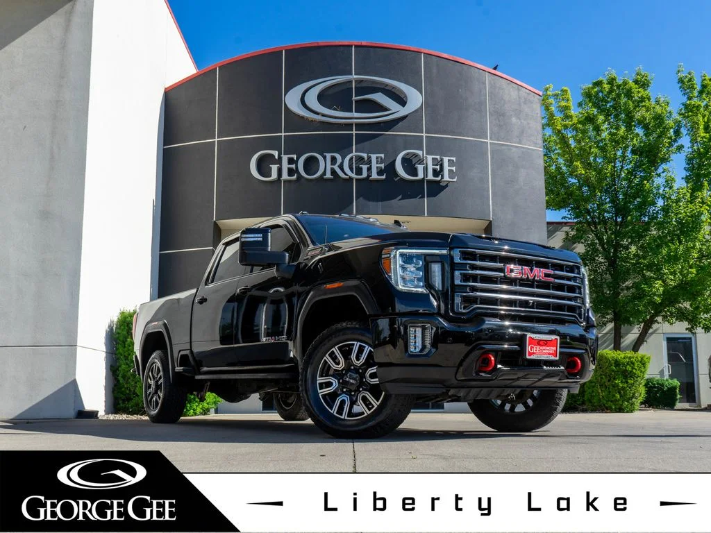 2022 GMC Sierra 4WD Crew Cab Standard Box AT4's photo