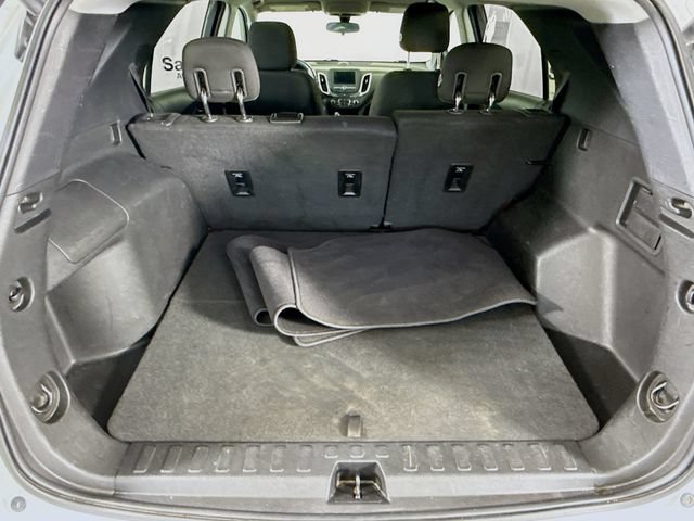 Used 2019 SUMMIT WHITE Chevrolet LT image 25