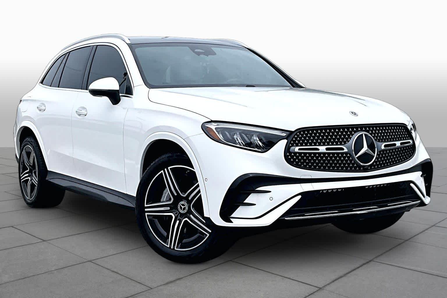 Used 2026 Polar White Mercedes-Benz GLC 300 image 3