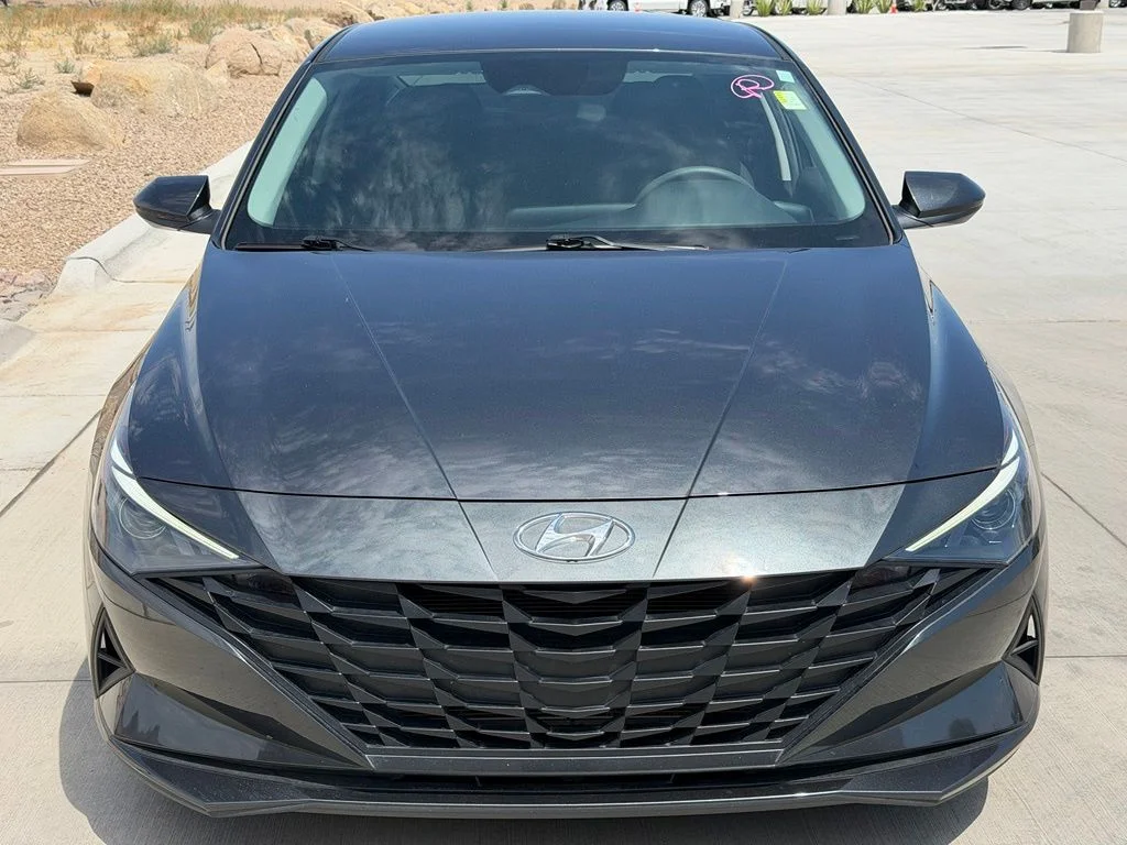 Certified Used 2023 Gray Hyundai SE image 3