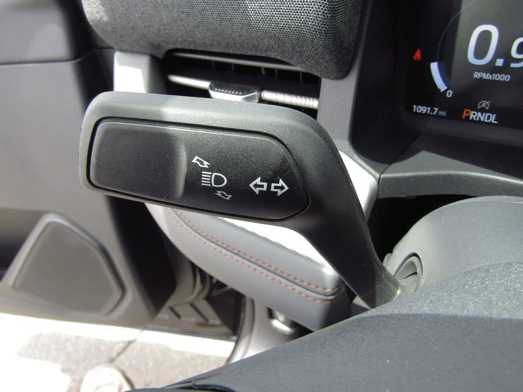 New 2026 Agate Black Metallic Ford Active image 30