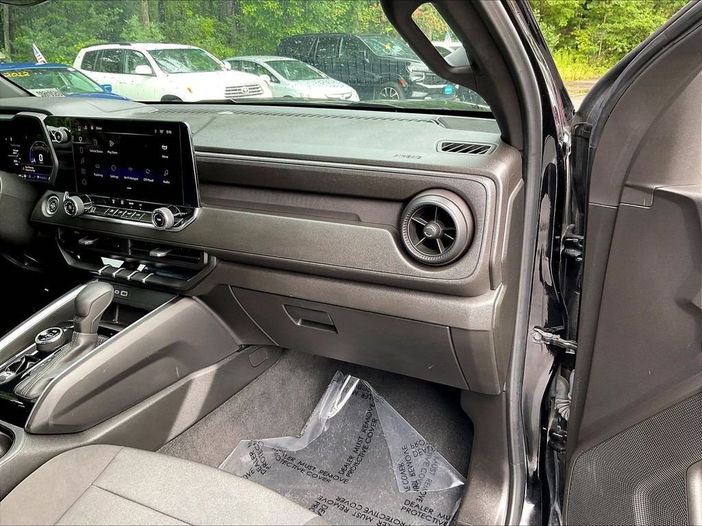 Used 2024 Black Chevrolet Trail Boss image 13