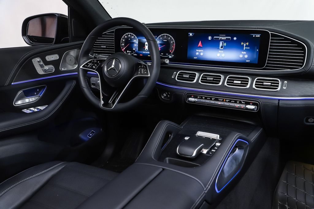 New 2026 Black Mercedes-Benz GLE 450 image 12
