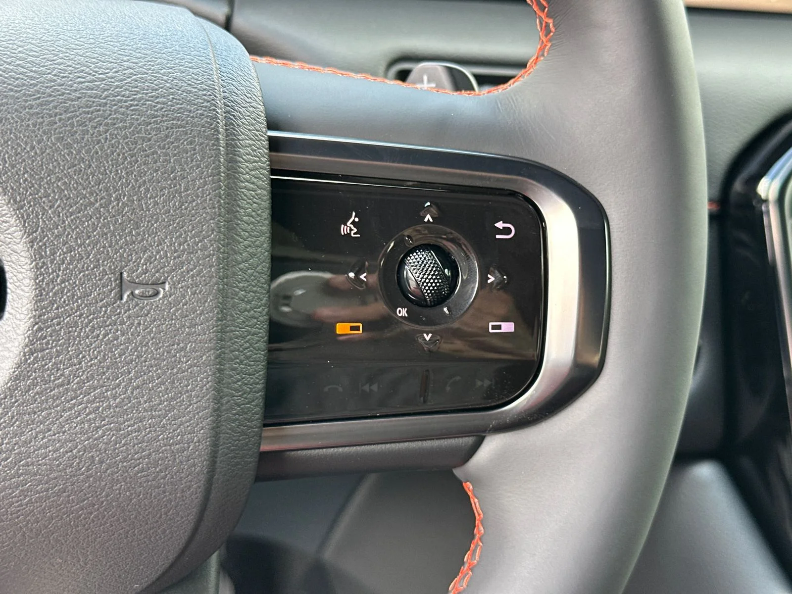 2025 Nissan Armada PRO-4X - Photo 28