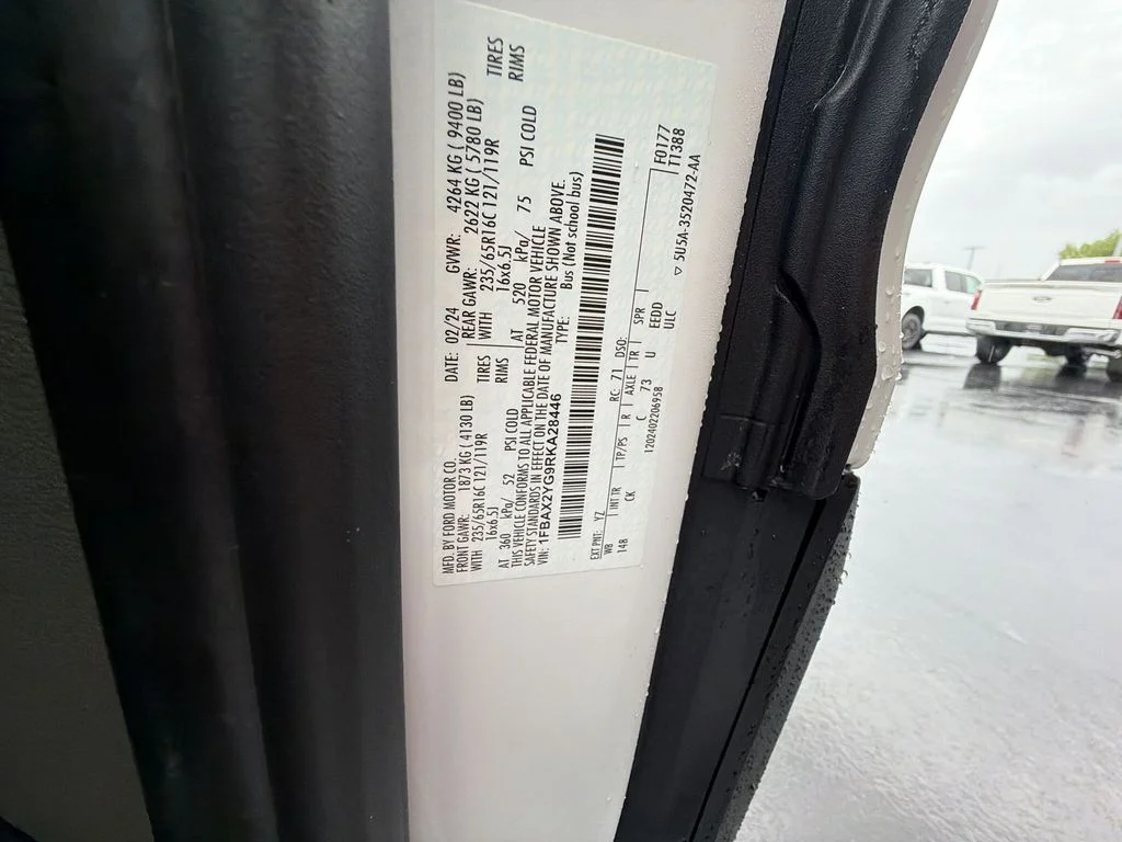 Used 2024 White Ford XLT image 19