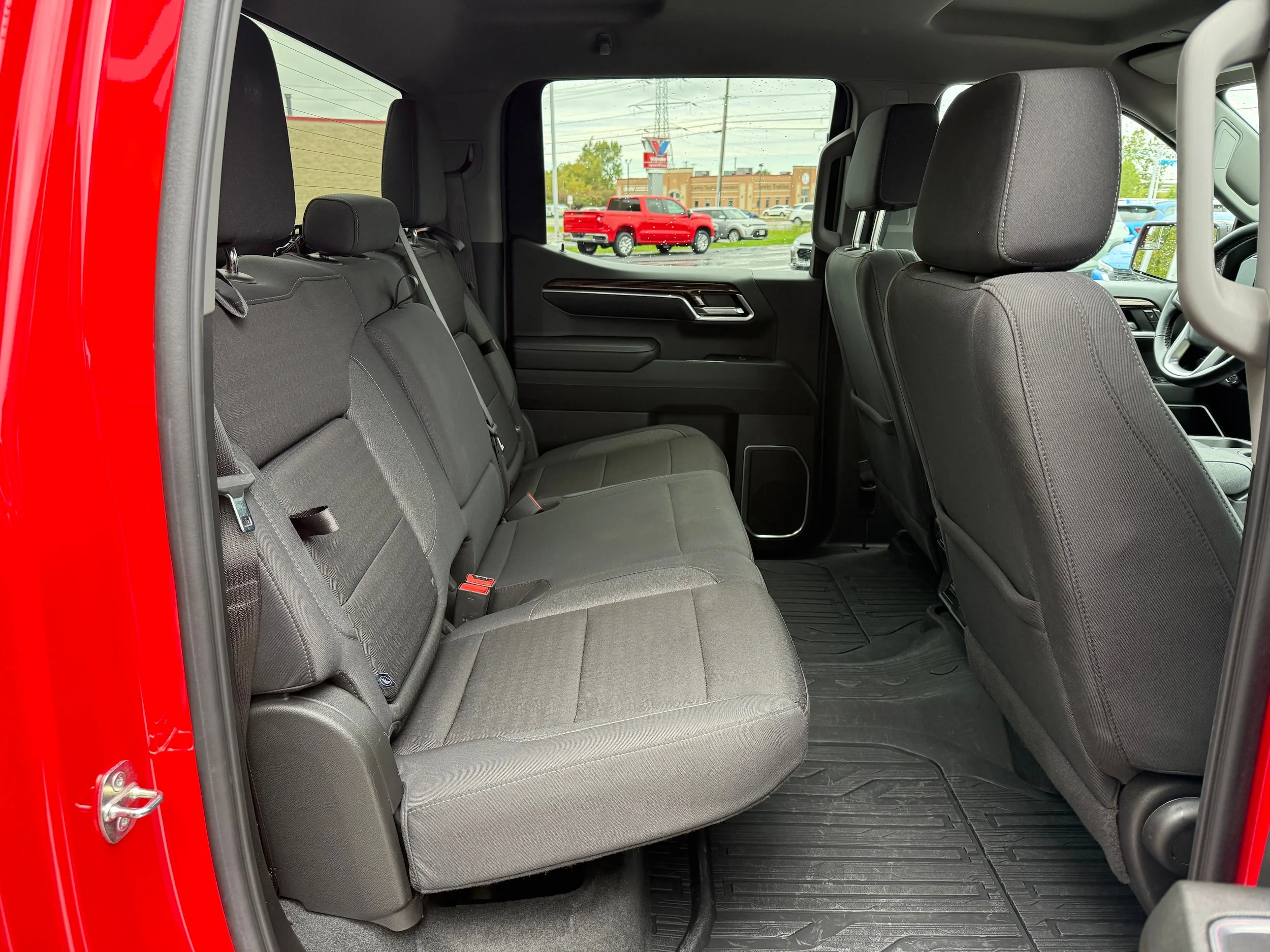 Used 2024 Red GMC Elevation image 28