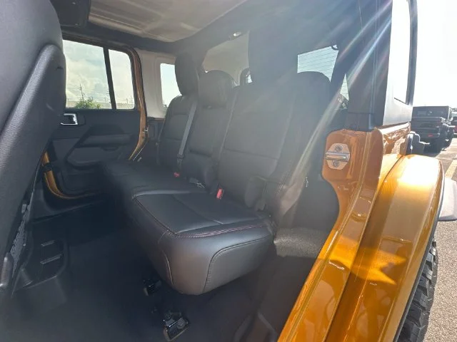 New 2026 Goldilocks Exterior Paint Jeep Rubicon image 25