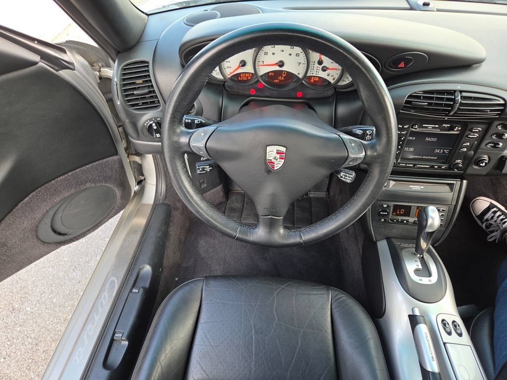 Used 2001 Arctic Silver Metallic Porsche Carrera image 4