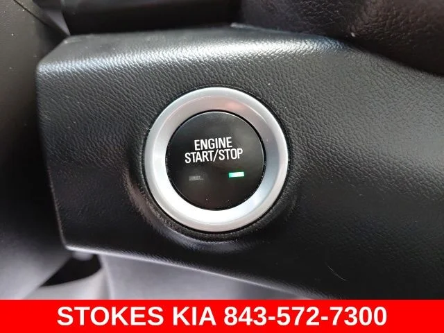Used 2023 Silver GMC Denali image 17