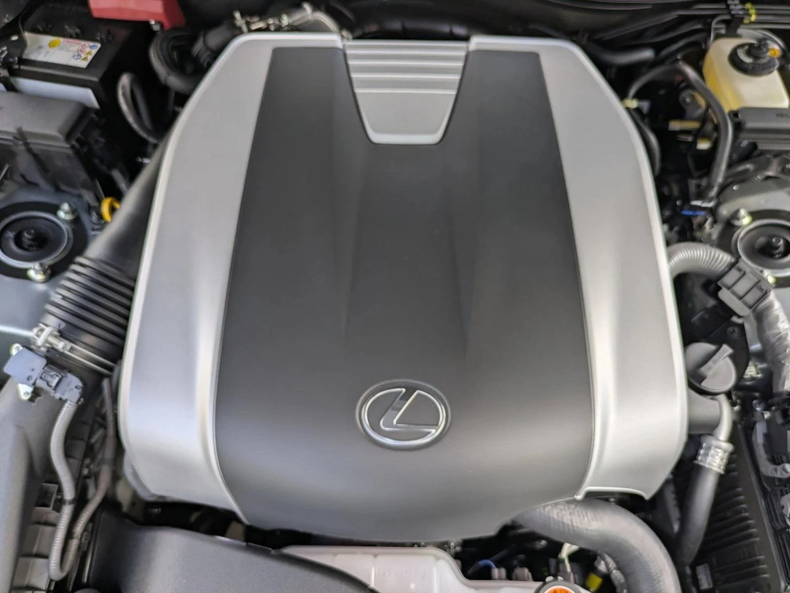 2026 Lexus IS 350 F SPORT DESIGN - Photo 16