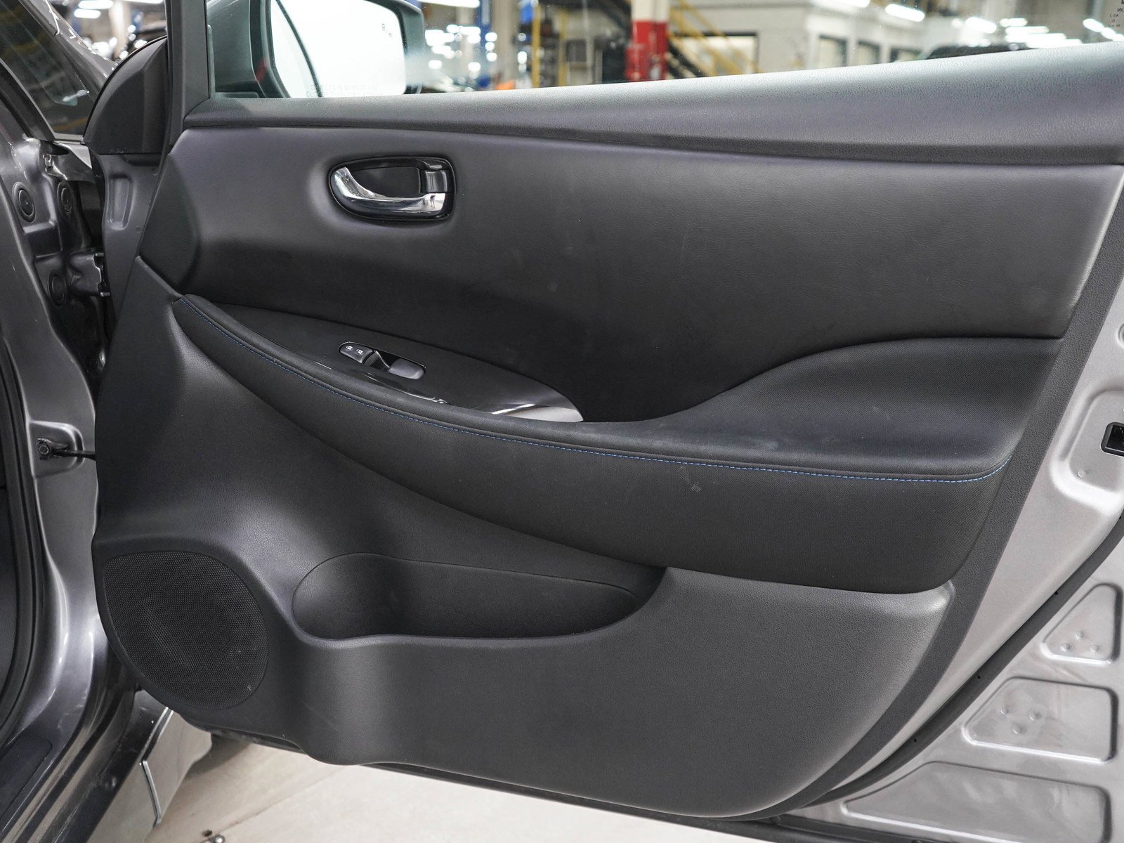 Used 2020 Gun Metallic Nissan SV Hatchback image 11