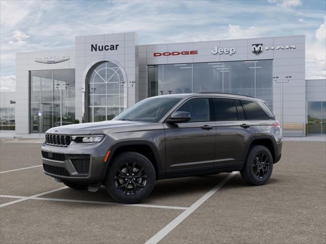 New 2026 Baltic Gray Metallic Clear-Coat Exterior Paint Jeep Laredo image 99