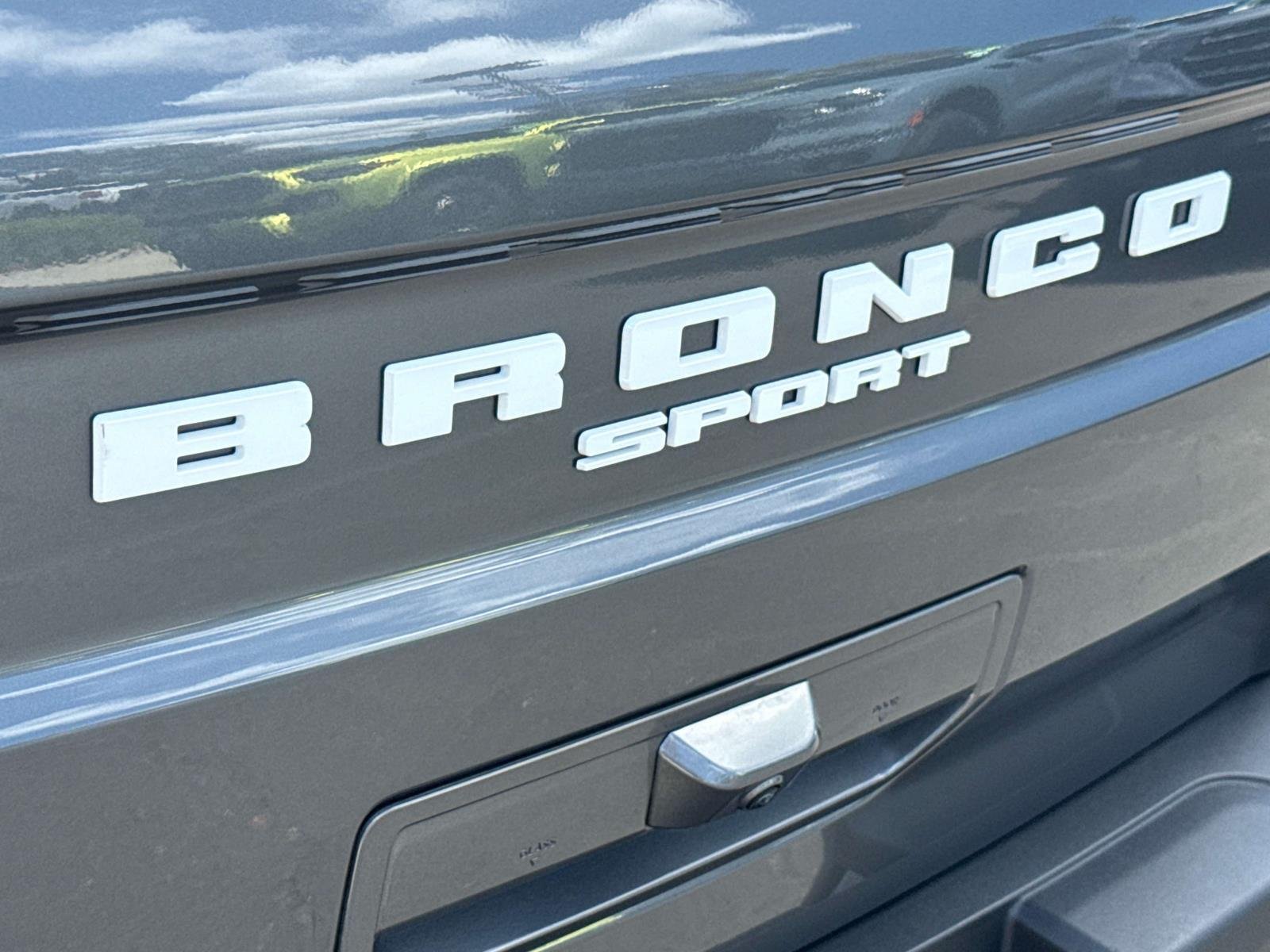 Used 2025 Gray Ford Outer Banks image 6