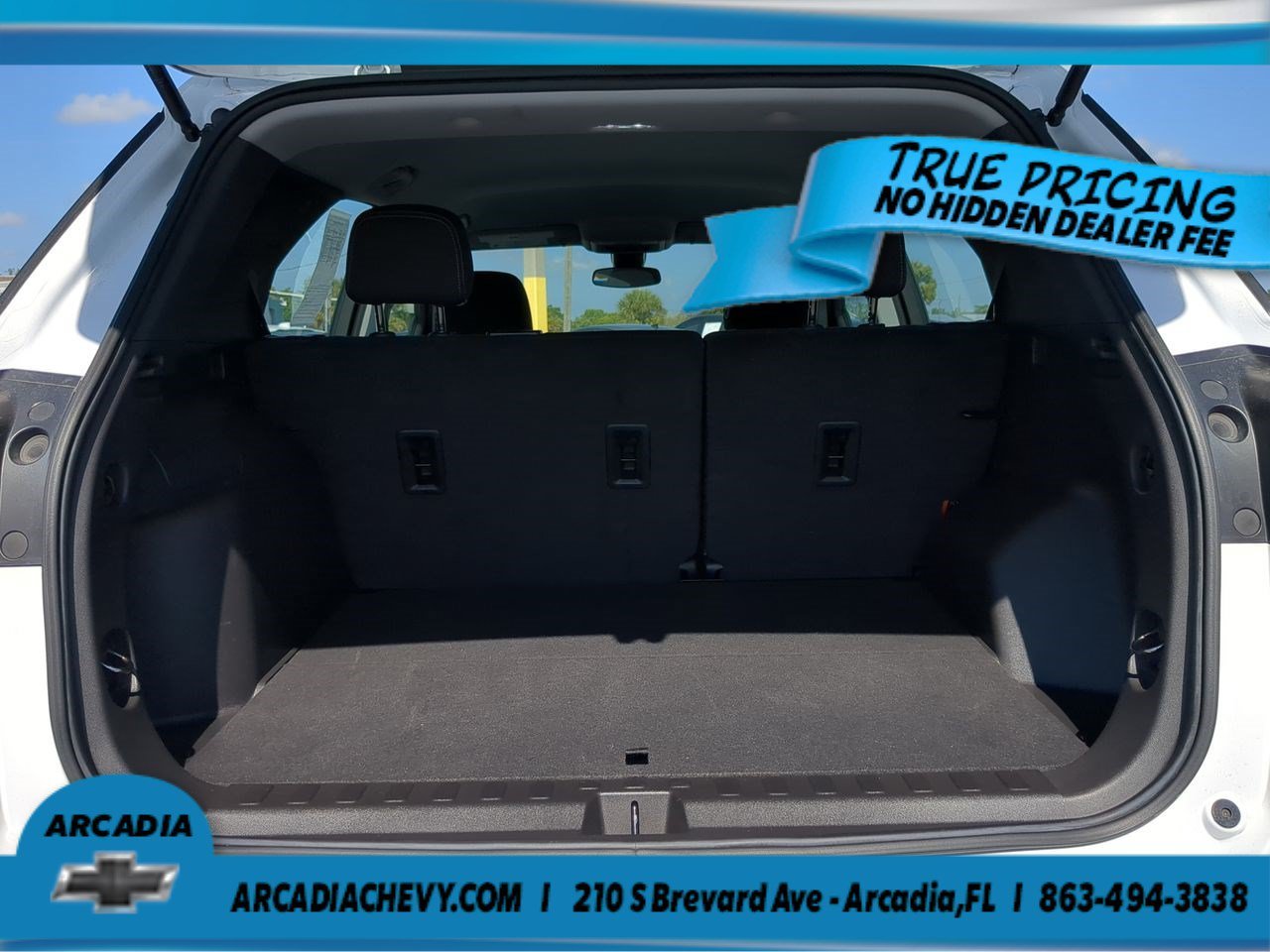 Used 2023 Summit White Chevrolet LS image 13