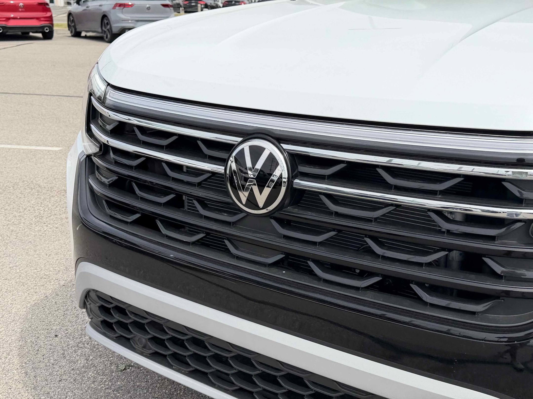 New 2026 Pearl Volkswagen 2.0T Peak Edition image 12