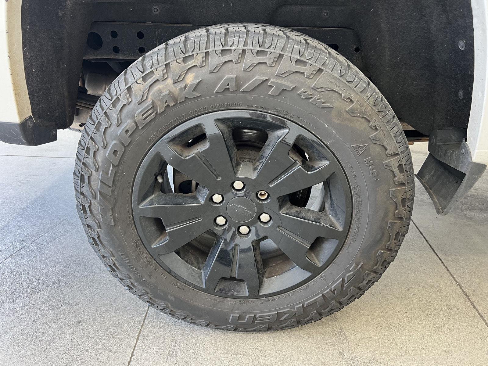 2019 Chevrolet Colorado LT - Photo 9