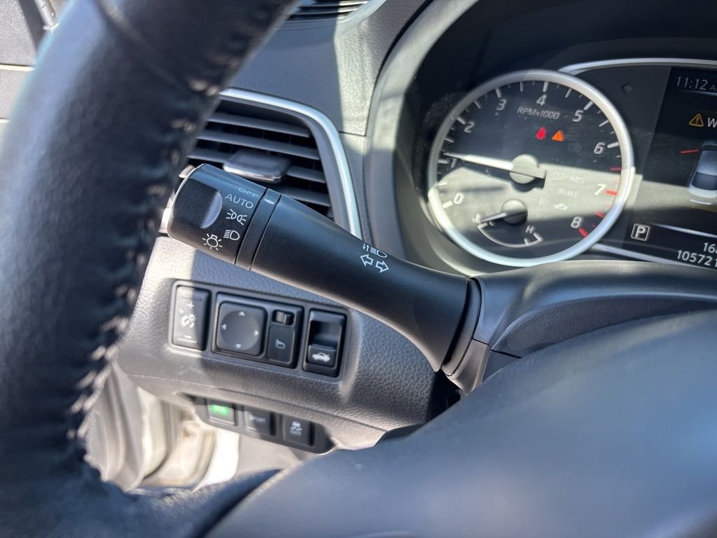 Used 2017 Silver Nissan SV image 18