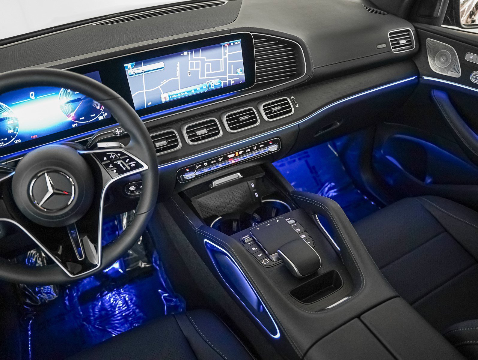 New 2026 Obsidian Black Metallic Mercedes-Benz GLE 350 image 17