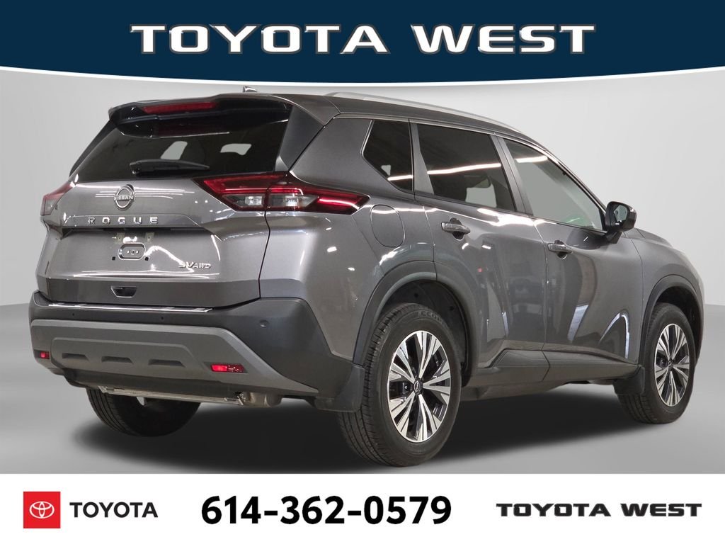 Used 2023 Gray Nissan SV image 7