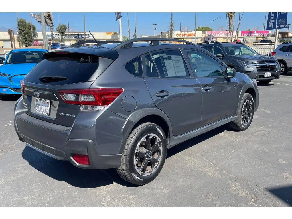 Used 2021 MAGNETITE GRAY METALLIC Subaru 5DR CVT image 5