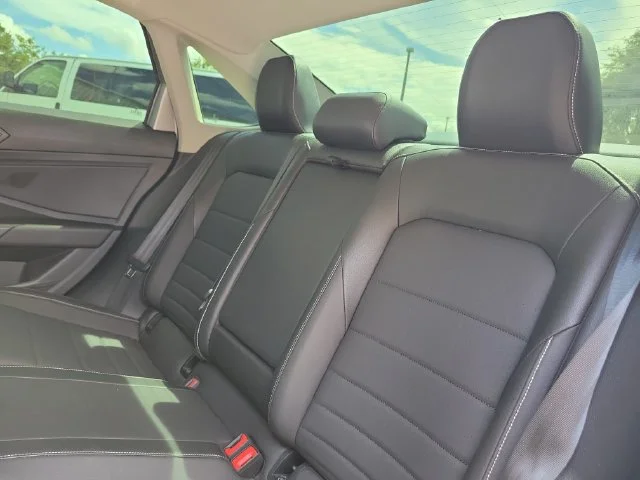 2023 Volkswagen Jetta SE - Photo 20