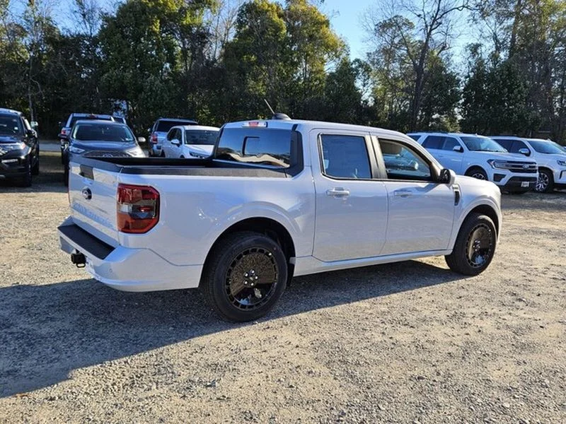 New 2026 Space White Metallic Ford Lobo™ image 11