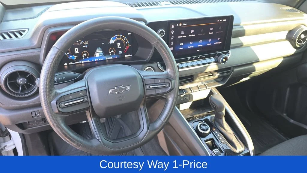 Used 2025 Summit White Chevrolet Trail Boss image 12