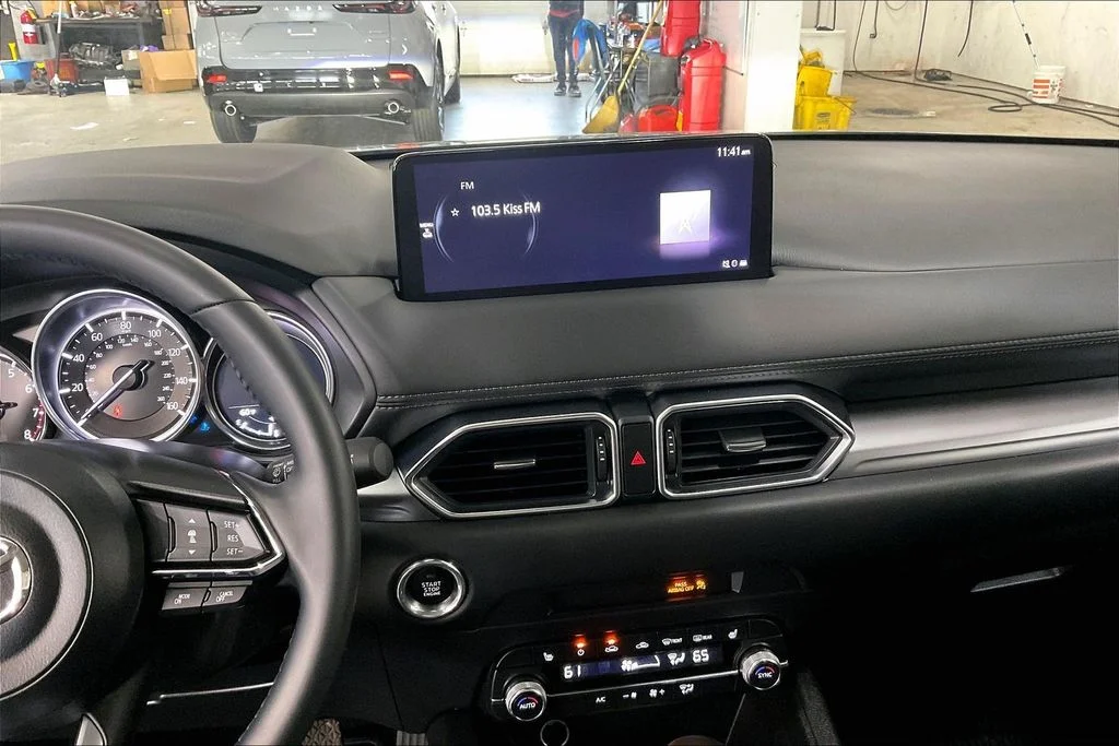 Used 2023 Gray Mazda Touring image 5