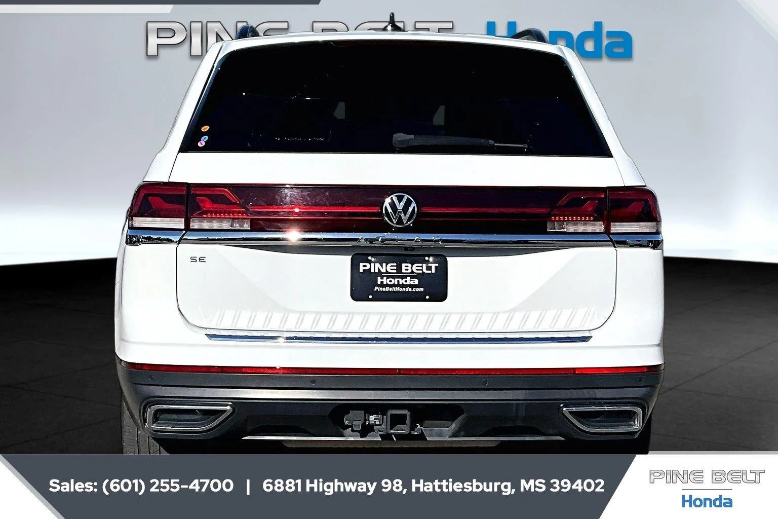 Used 2024 Pure White Volkswagen 2.0T SE w/Technology image 4
