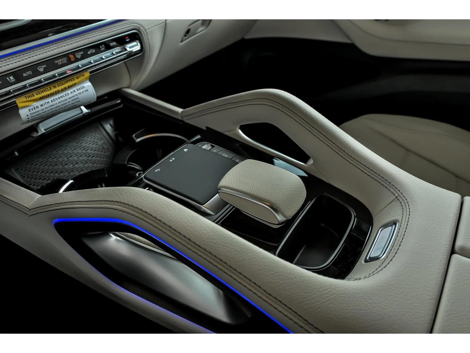 New 2026 Selenite Grey Metallic Mercedes-Benz GLE 450 4MATIC® image 17