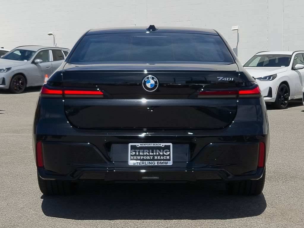 New 2026 Black Sapphire Metallic BMW 740i image 18