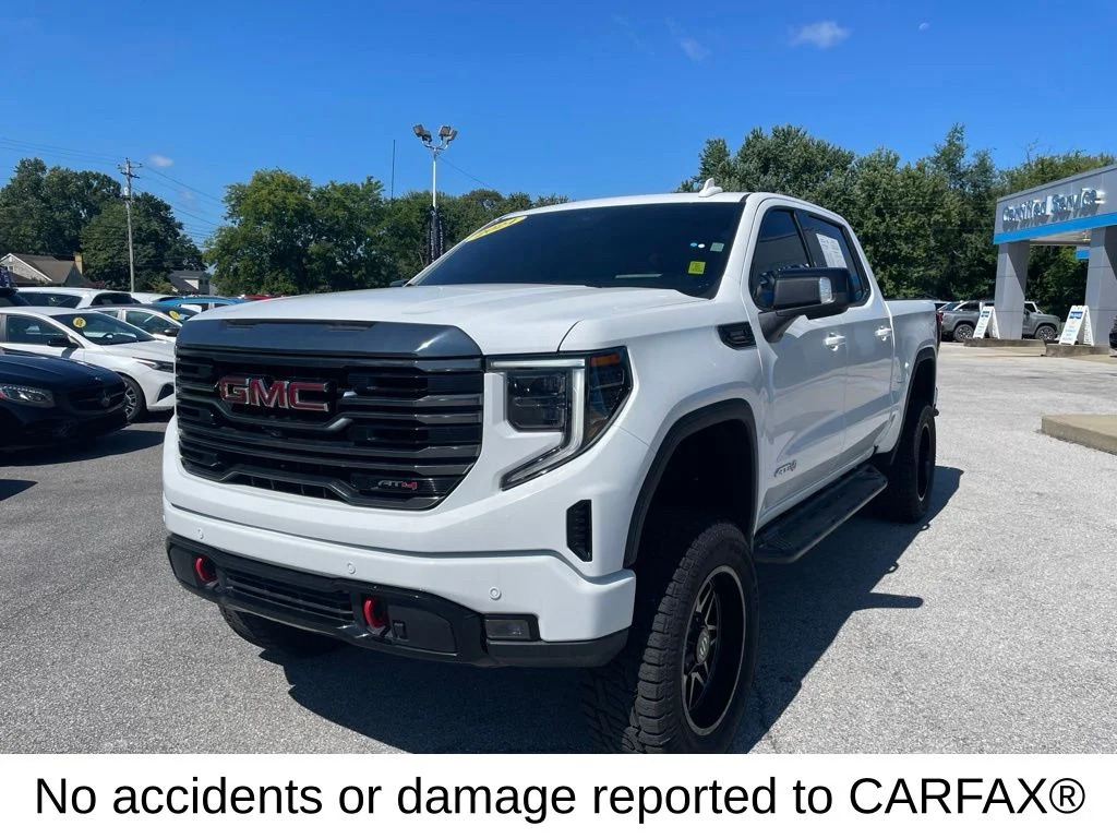 Used 2024 Summit White GMC AT4 image 3
