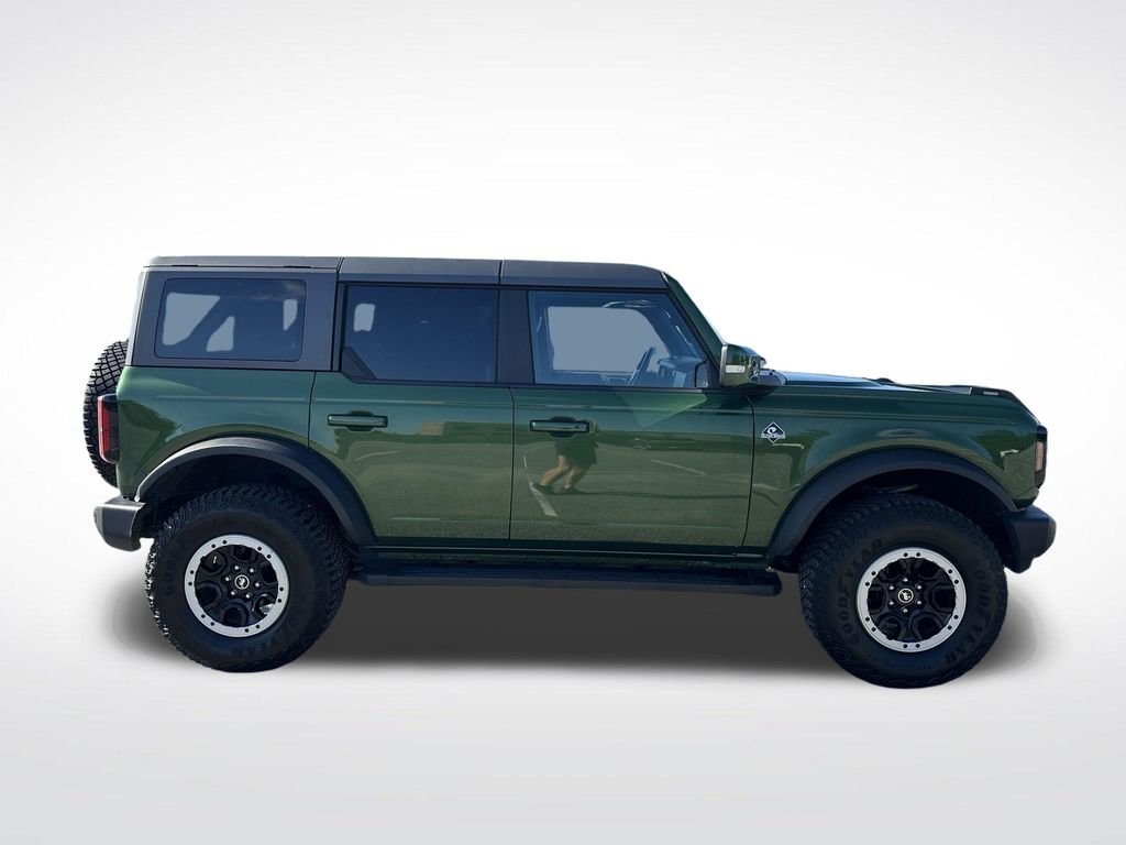 Used 2023 Green Ford Outer Banks image 9