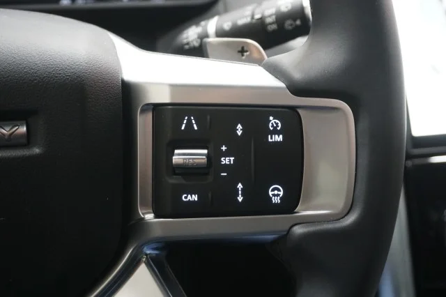 Used 2025 GRAY Land Rover S image 30